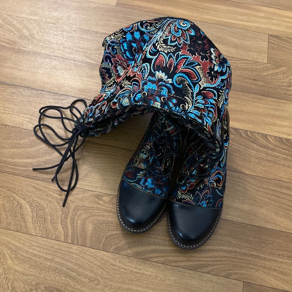 L'Artiste Spring Step Rarity Floral Jacquard Wide Calf Tall Boots Iridescent 1x - Picture 10 of 11